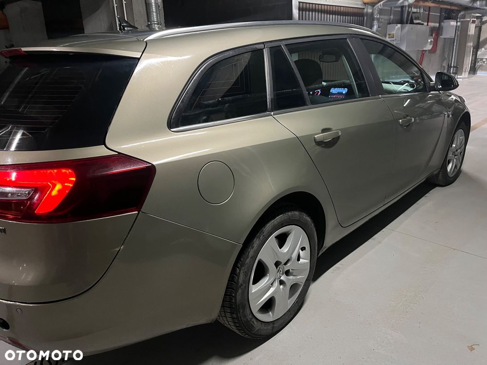 Opel Insignia 1.6 CDTI - 12
