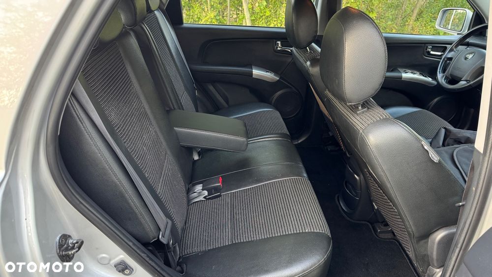 Kia Sportage 2.0 CRDI EX - 17
