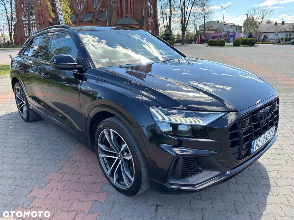Audi SQ8 - 11
