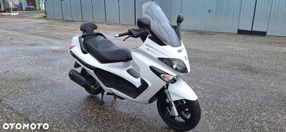 Piaggio Xevo - 12