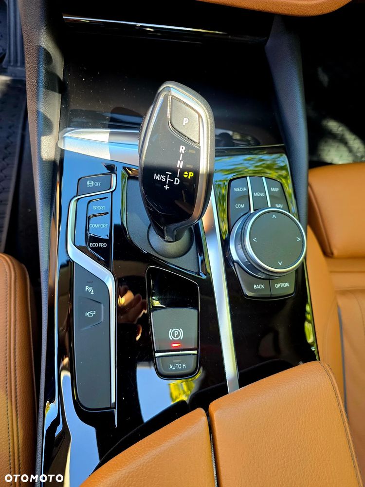 BMW Seria 5 - 18