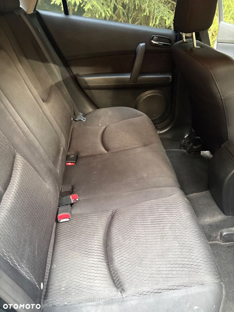 Mazda 6 2.0 Exclusive + - 11