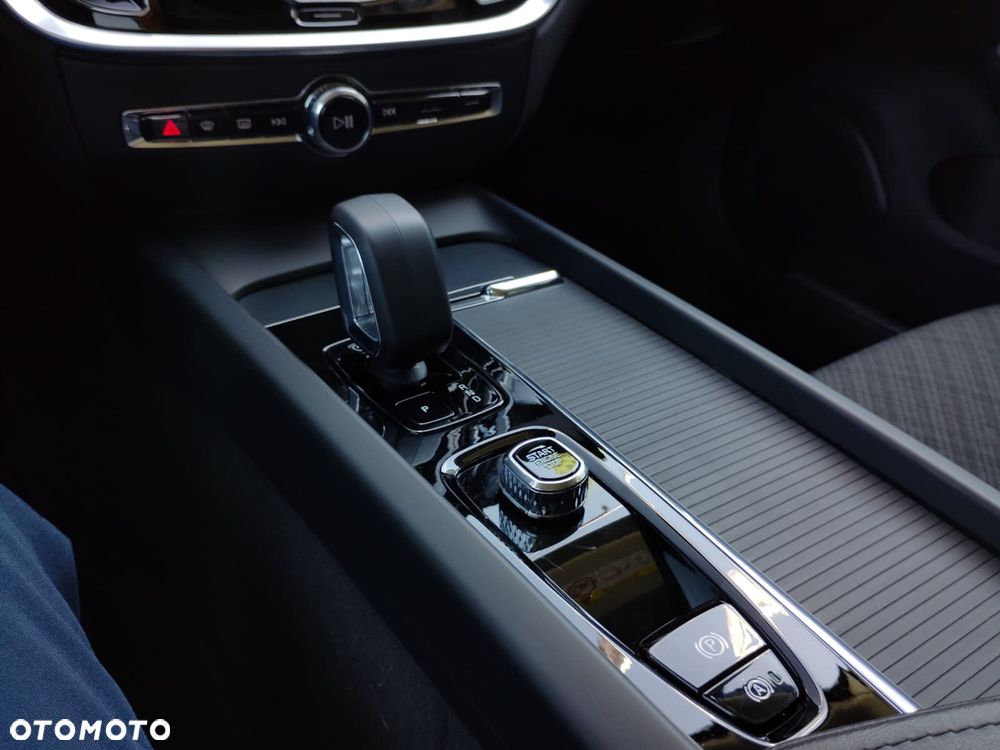 Volvo V60 B4 B Core - 15