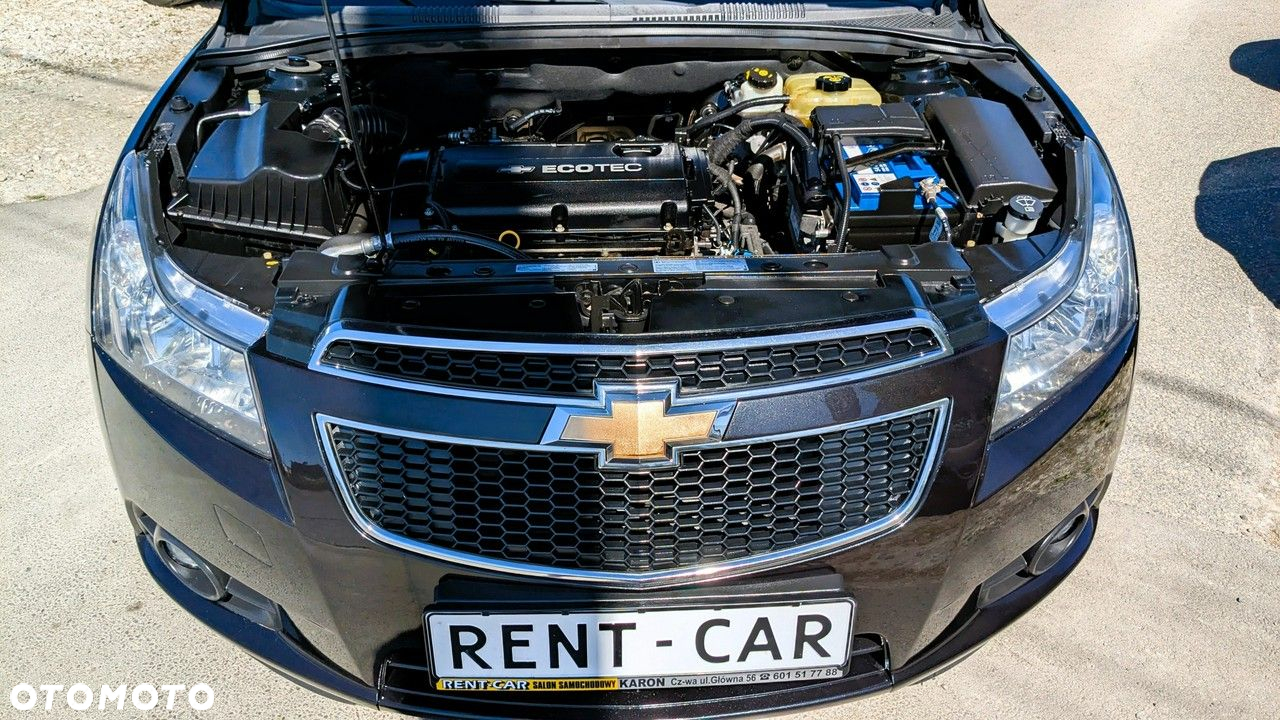 Chevrolet Cruze - 36