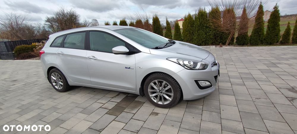 Hyundai i30 1.4 Classic + - 6