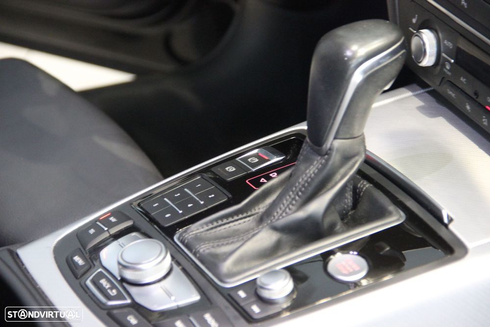 Audi A6 Avant 2.0 TDi S-line S tronic - 8