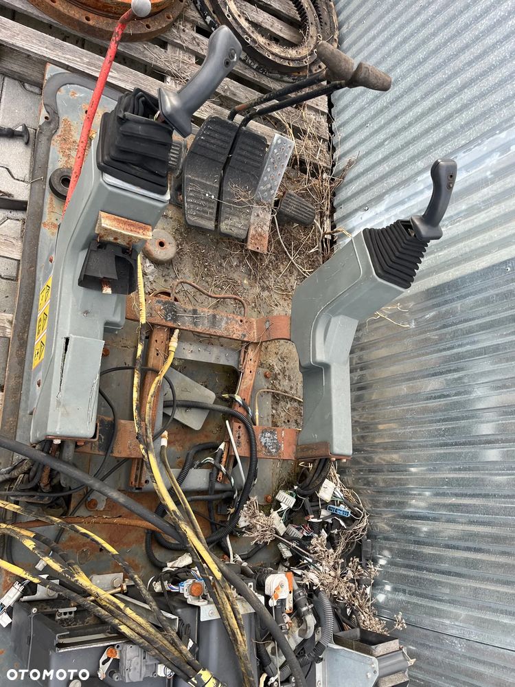 Konsola joysticki fotel operatora koparki minikoparki - 5