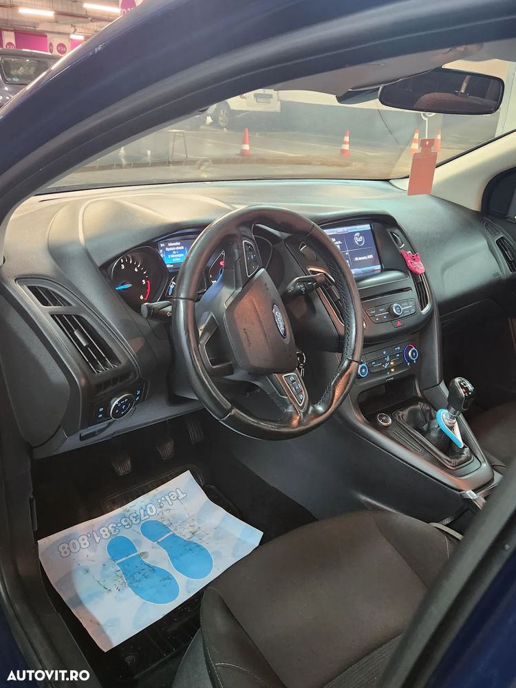Ford Focus - 5