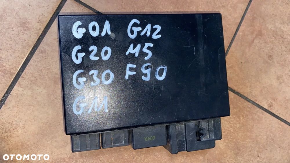 BMW G01 G20 G30 G11 G12 MODUŁ STEROWNIK HAKA 6894065 - 2