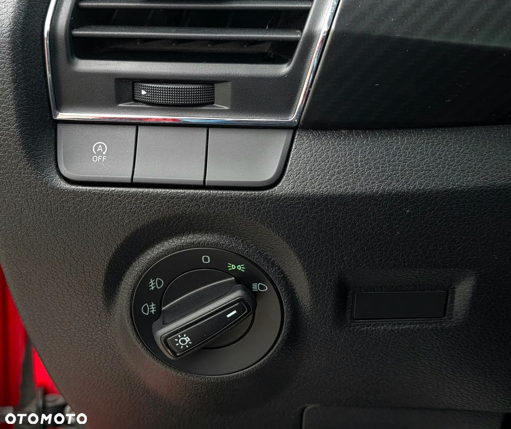 Skoda Fabia 1.0 TSI Monte Carlo - 22