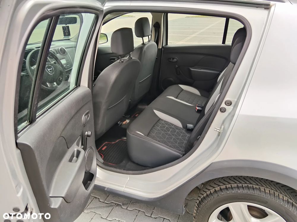 Dacia Sandero Stepway2 1.5 dCi - 13