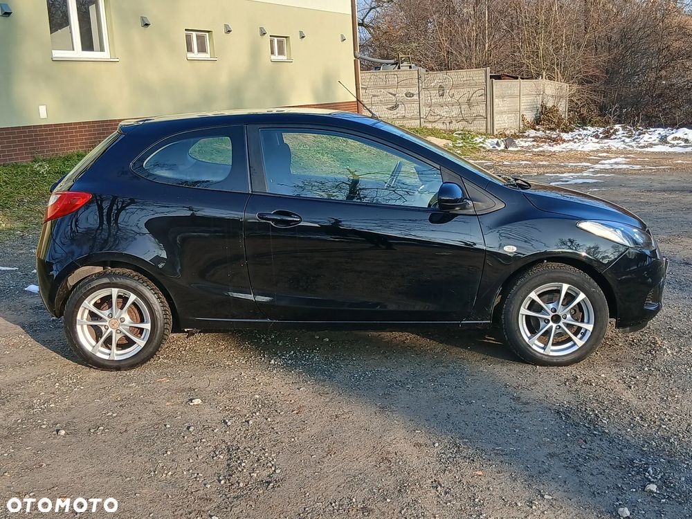 Mazda 2 1.3 Exclusive+ - 4