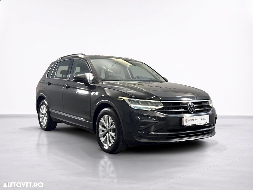 Volkswagen Tiguan - 8