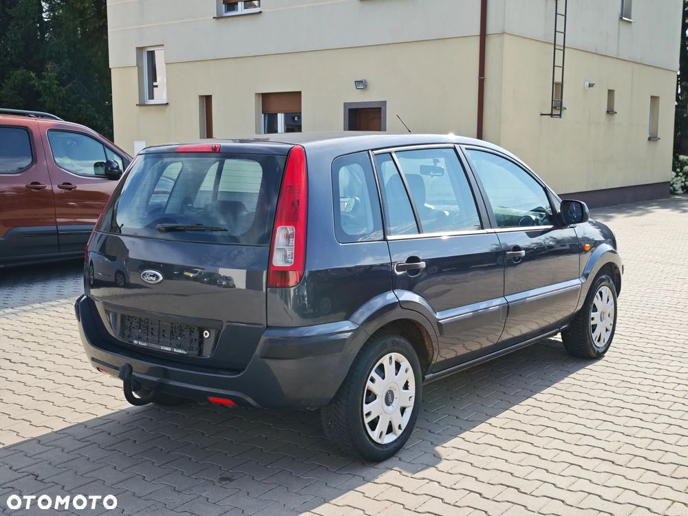 Ford Fusion 1.4 Ambiente - 8