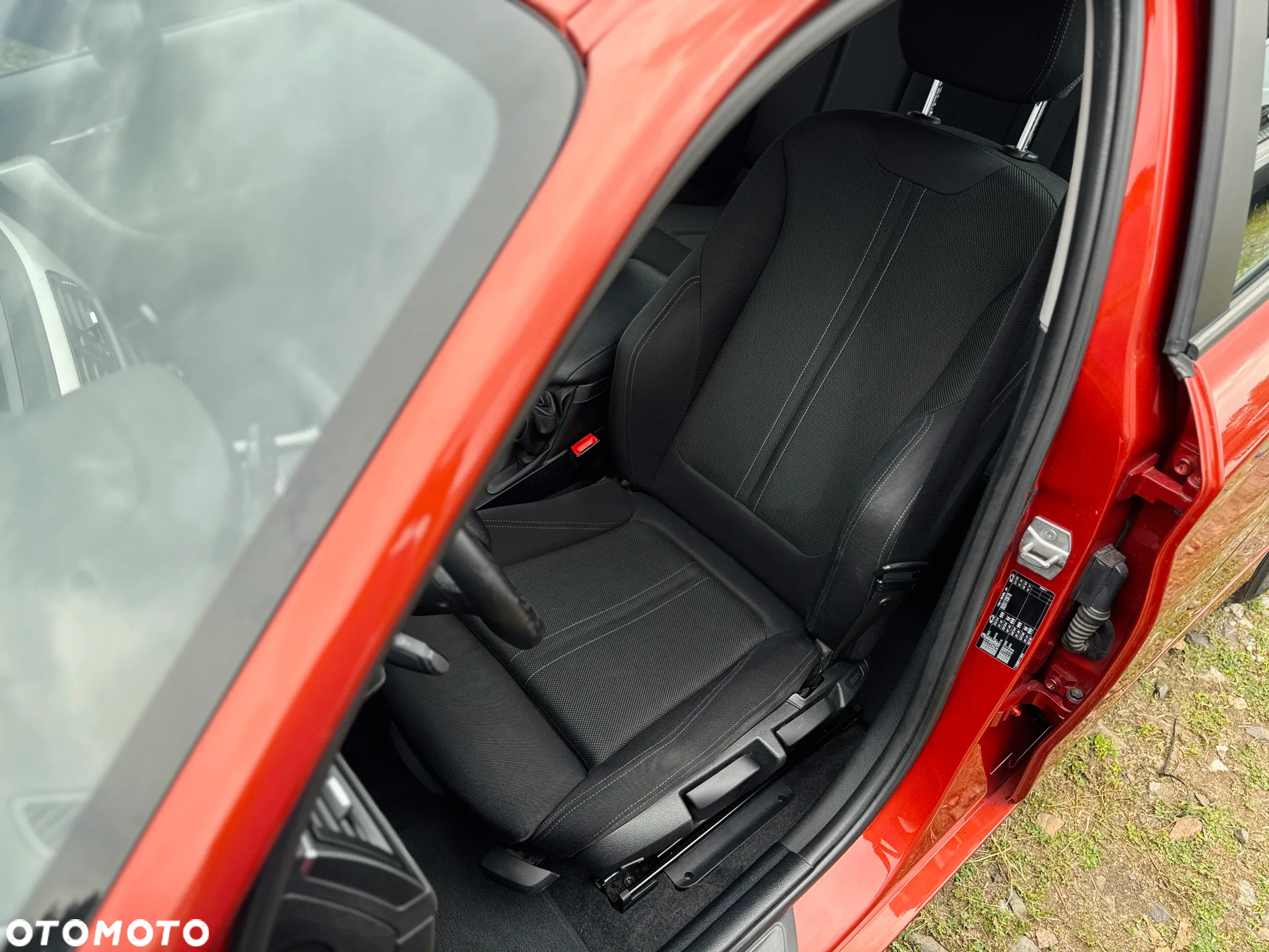 BMW Seria 1 118d - 26