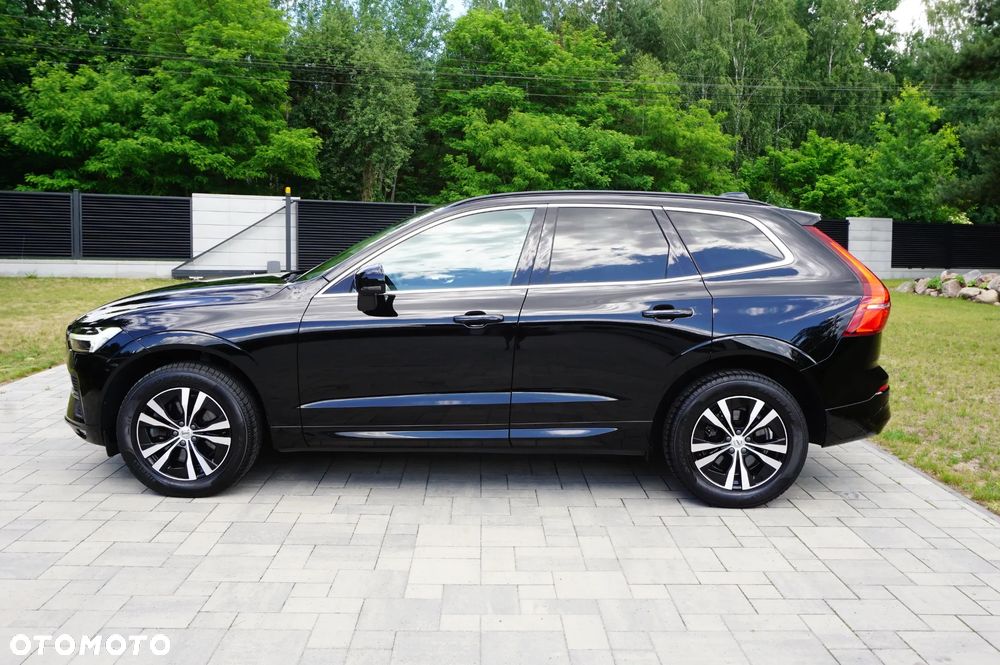 Volvo XC 60 B5 B AWD Momentum Pro - 9