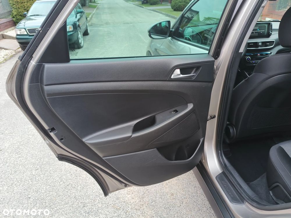 Hyundai Tucson blue 1.6 CRDi 2WD Select - 12