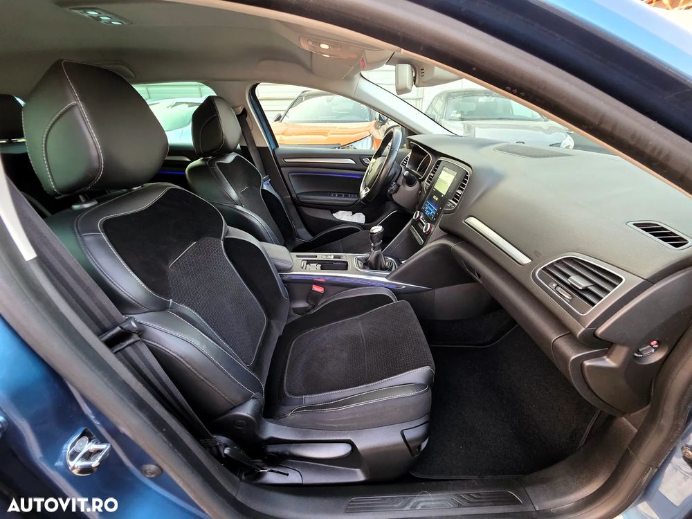 Renault Megane ENERGY dCi 130 GT LINE - 15