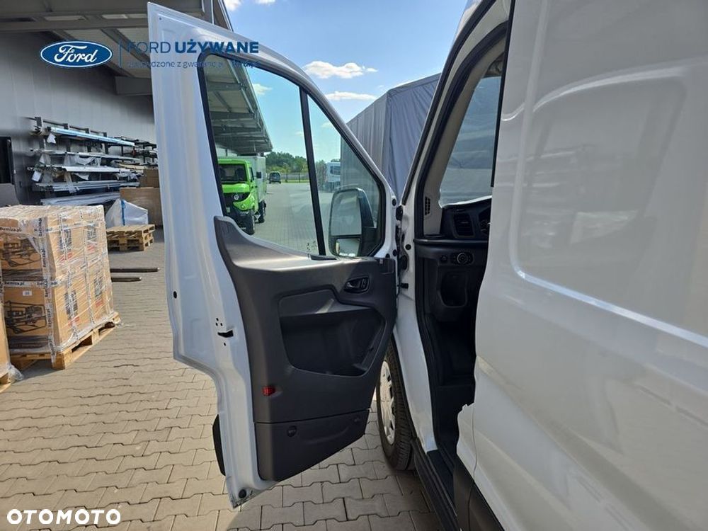 Ford Transit - 8
