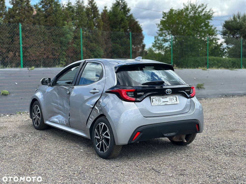 Toyota Yaris - 17