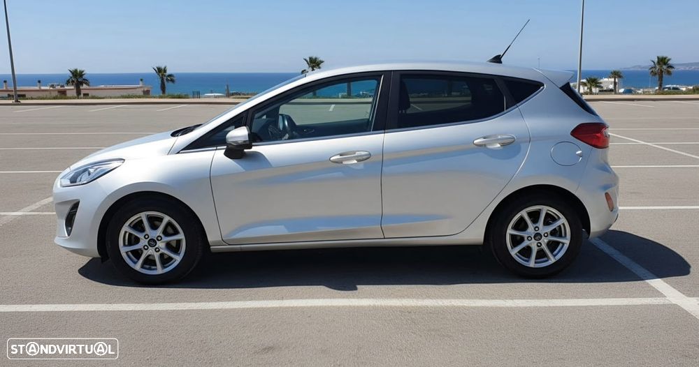 Ford Fiesta 1.0 EcoBoost S&S TITANIUM - 2