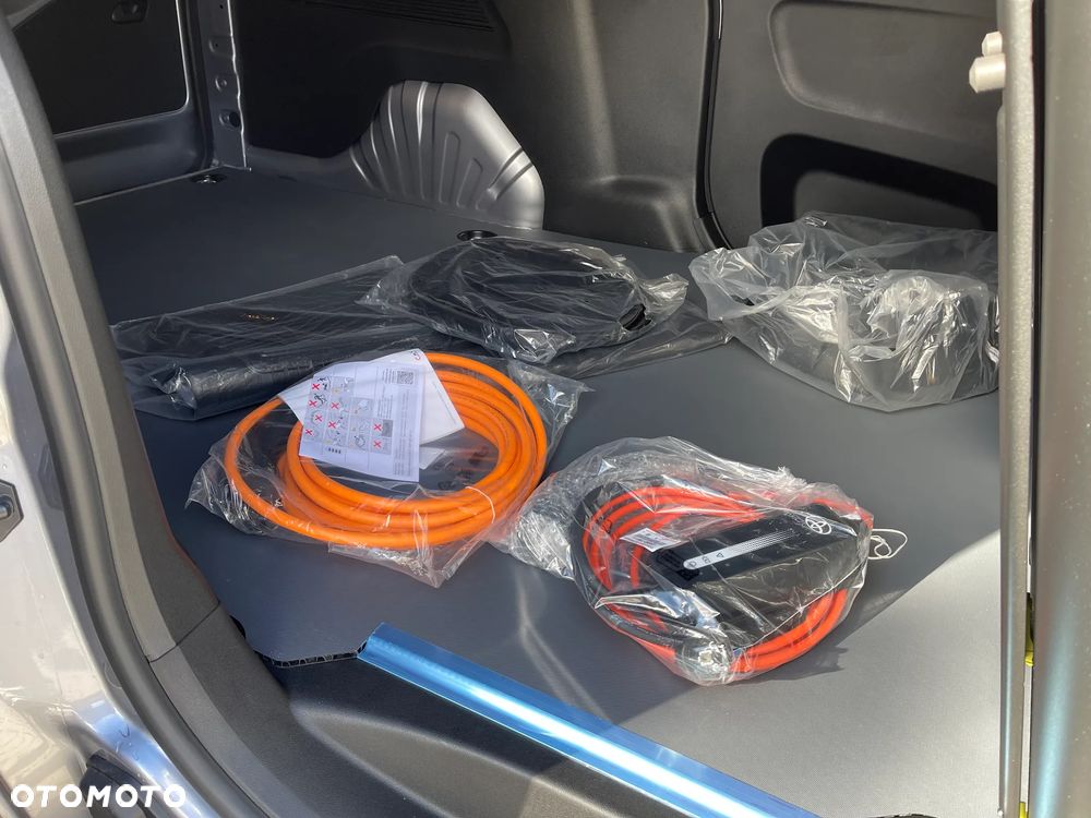 Toyota Proace City - 10