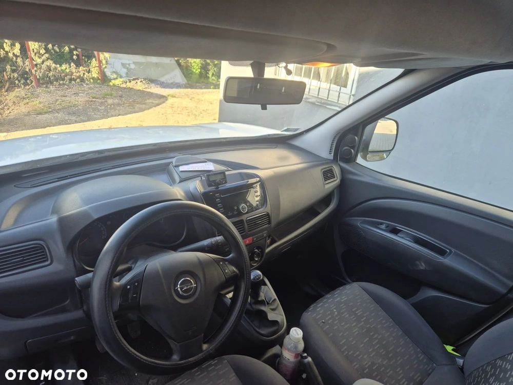 Opel COMBO - 2