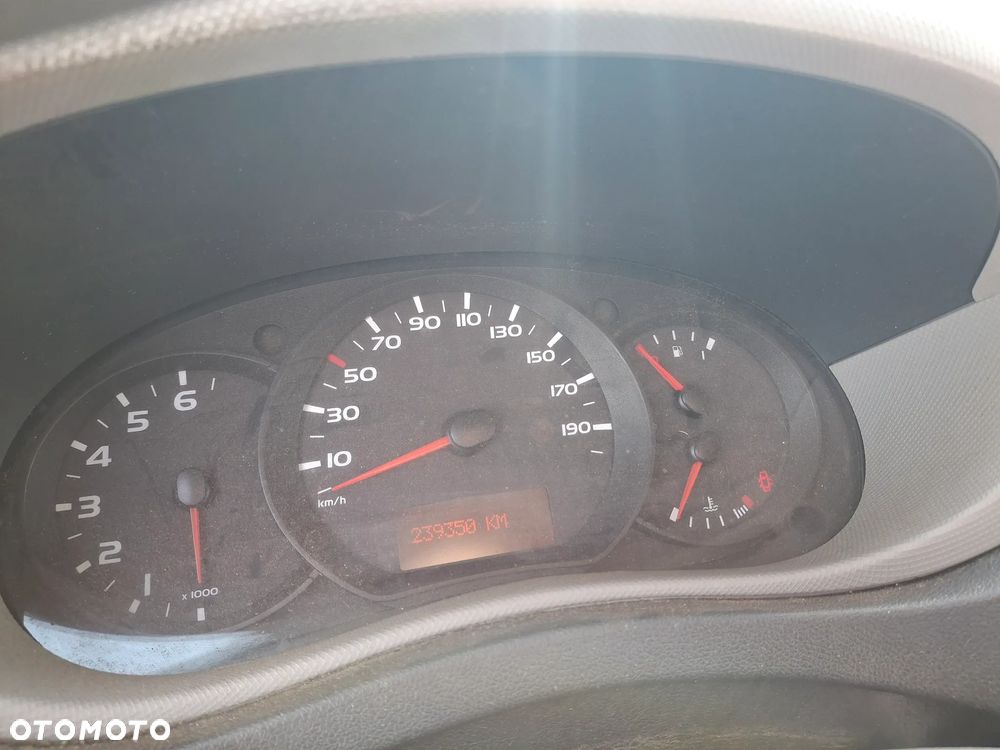 Renault Master Wywrotka Doka Dubel Klima Hak 2013 Rok DMC 3500 kg 7 Miejsc - 3