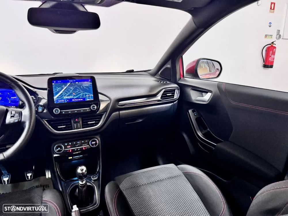 Ford Puma 1.5 EcoBlue ST-LINE X DESIGN - 27