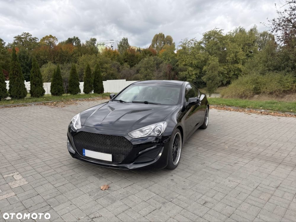 Hyundai Genesis Coupe - 1