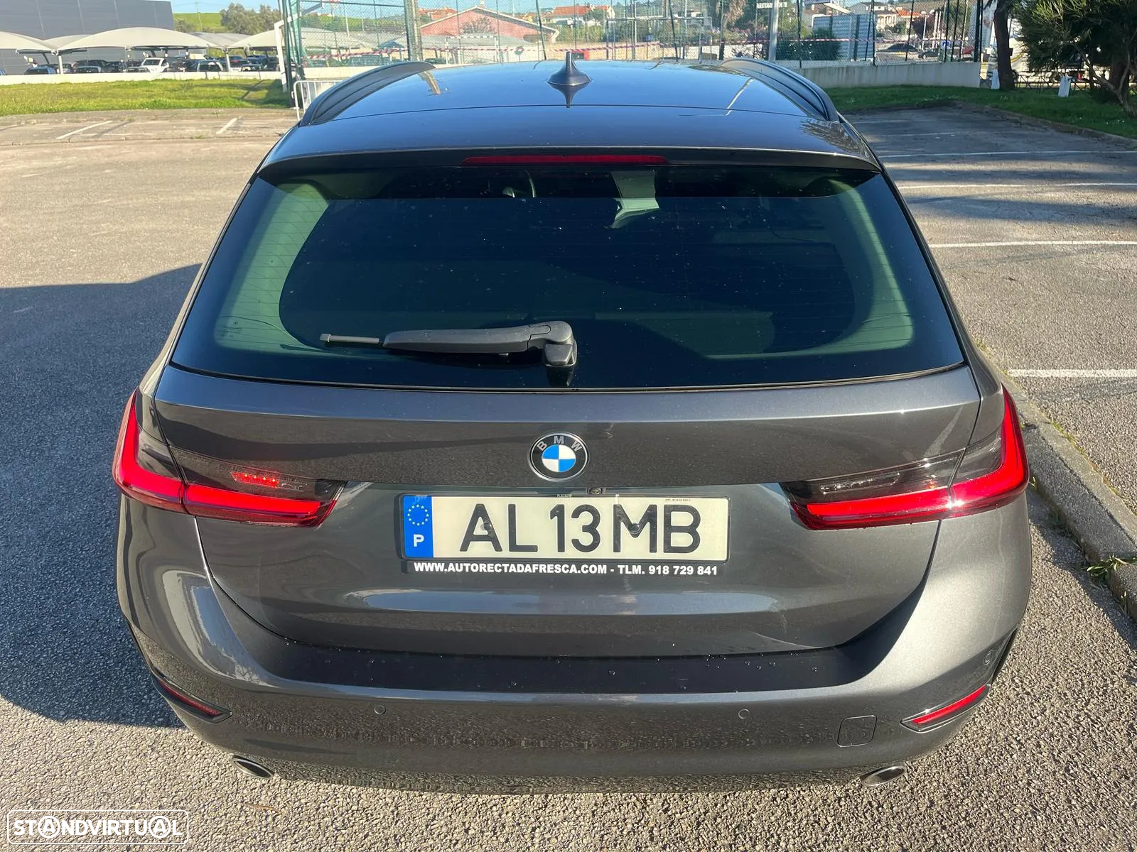 BMW 318 d Touring Auto - 8