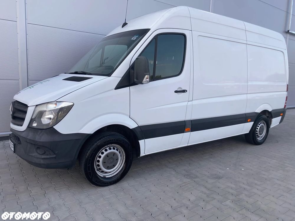 Mercedes-Benz Sprinter - 33