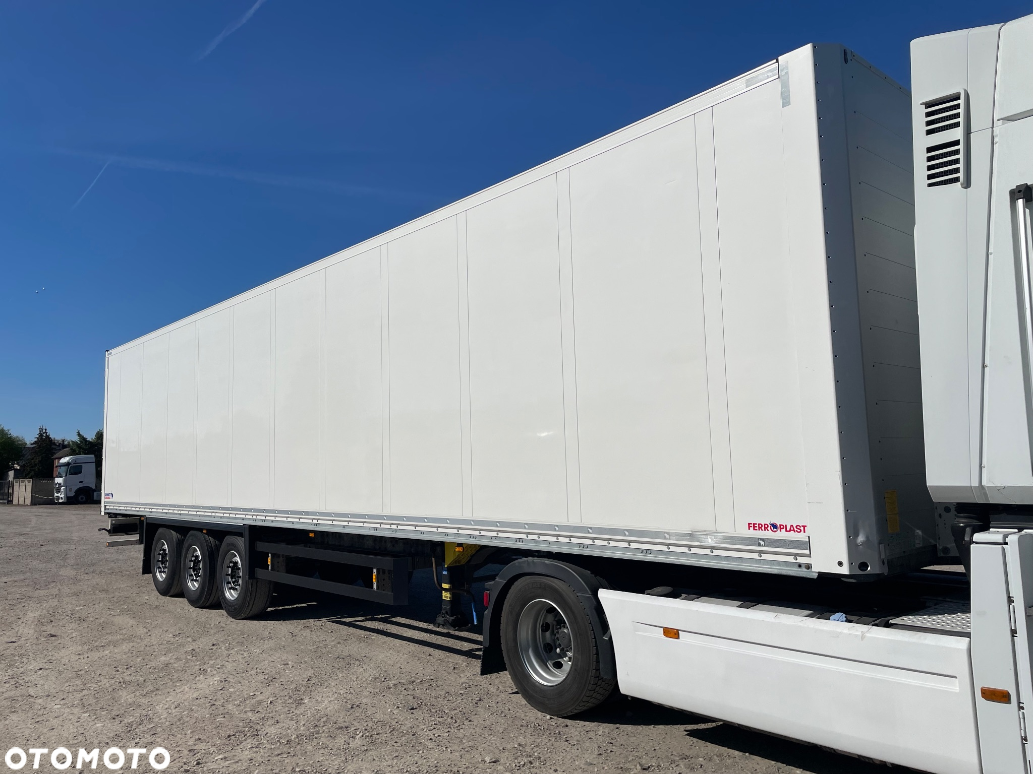 Schmitz Cargobull - 10