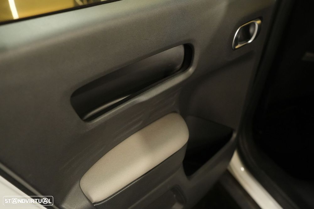 Citroën C4 Cactus 1.5 BlueHDi Shine EAT6 - 31