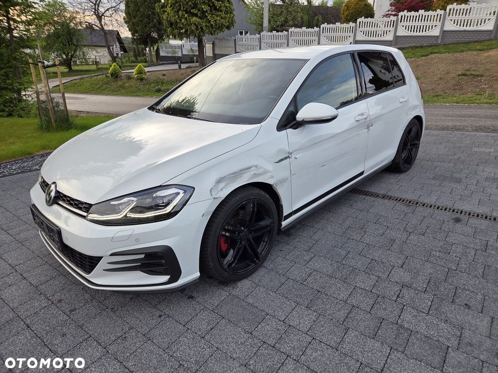 Volkswagen Golf GTD (BlueMotion Technology) - 6