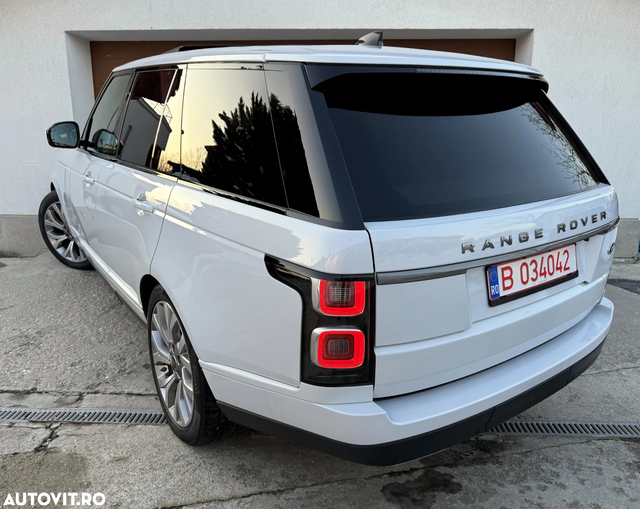 Land Rover Range Rover Vogue - 4