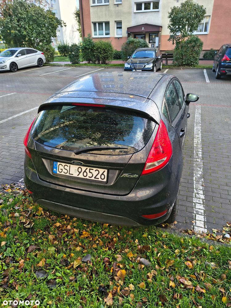 Ford Fiesta 2009 photo 5