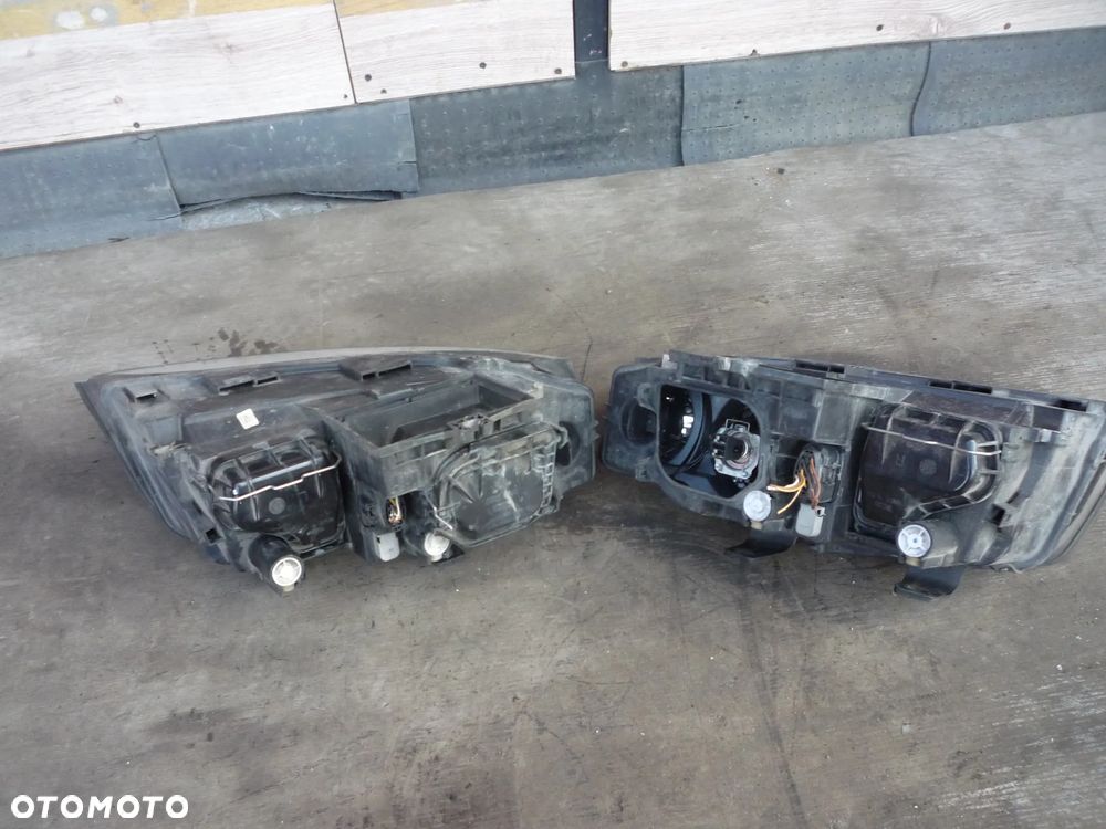 AUDI A4 B6 LAMPA PRZEDNIA LEWA LUB PRAWA - 4