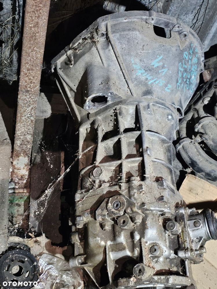 SKRZYNIA BIEGÓW MANUALNA JEEB GRAND CHEROKEE 2.5TD 52109021AB - 5