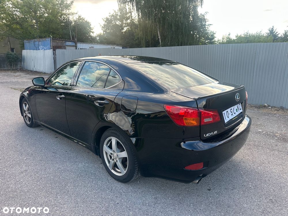 Lexus IS 250 Sport - 9