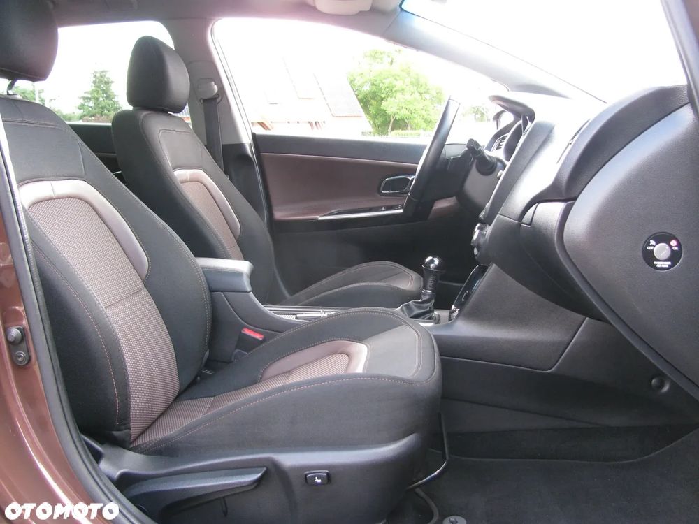 Kia Ceed 1.6 GDI DCT Platinum Edition - 19