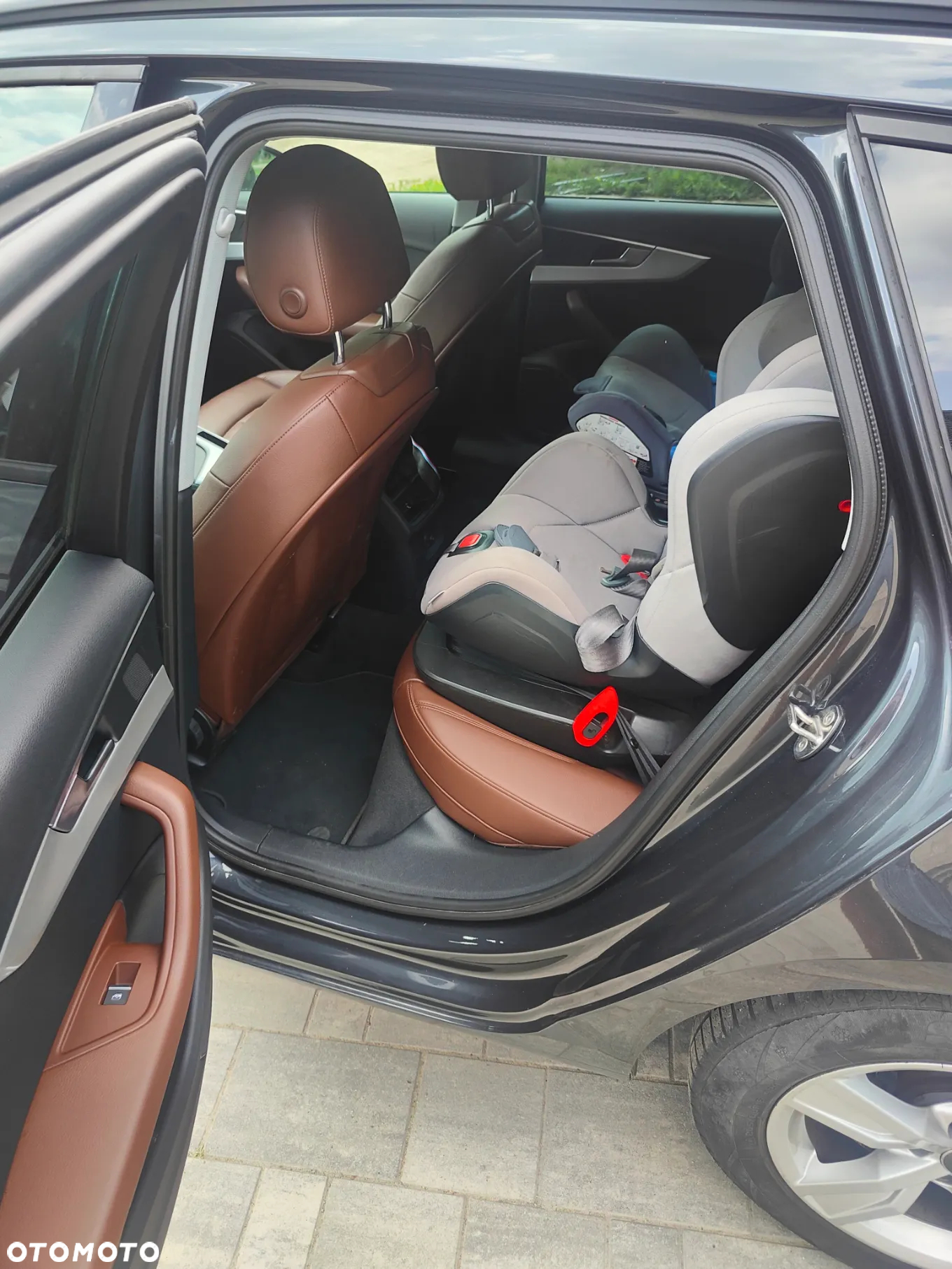 Audi A4 2.0 TDI Design S tronic - 15