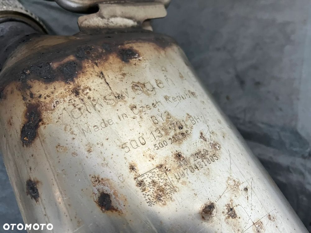 VW Skoda Tłumik kompletny katalizator 5Q0131701BH - 2