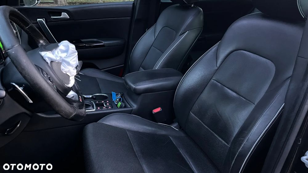 Kia Sportage 1.6 T-GDI Black Edition 4WD DCT - 16