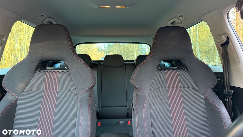 Skoda Karoq 1.6 TDI SCR DSG Style - 6