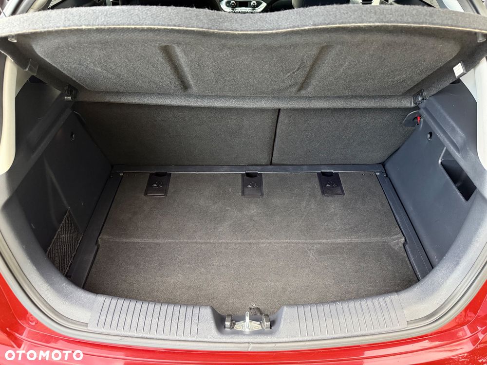 Kia Rio 1.2 Dream Team Edition - 27