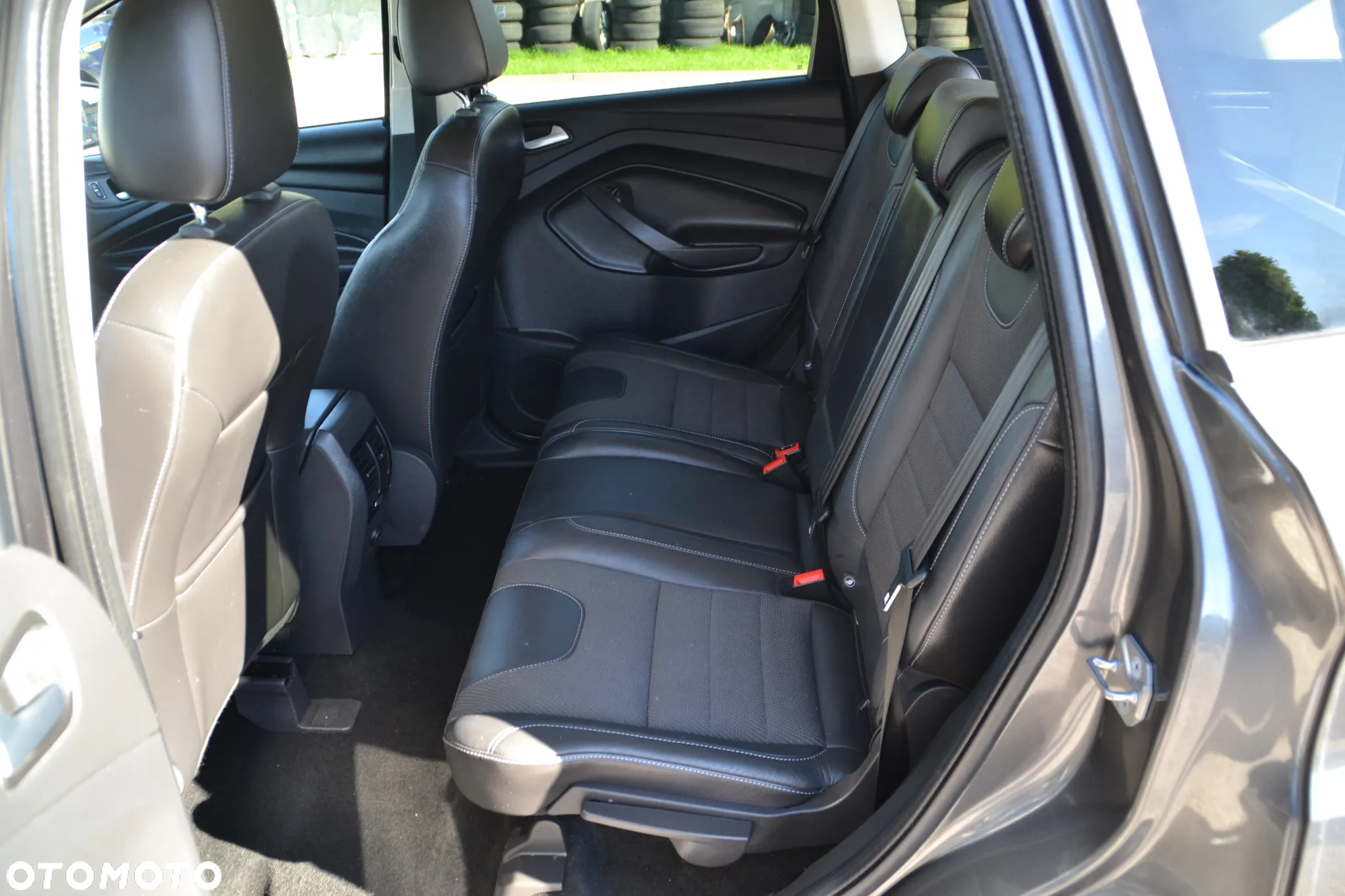 Ford Kuga - 28