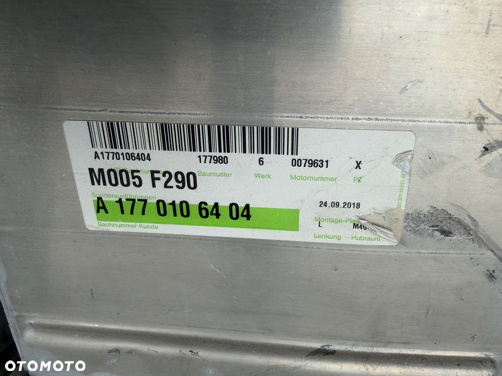 mercedes m177 x290 s222 S63 AMG c 217  intercooler prawy - 2