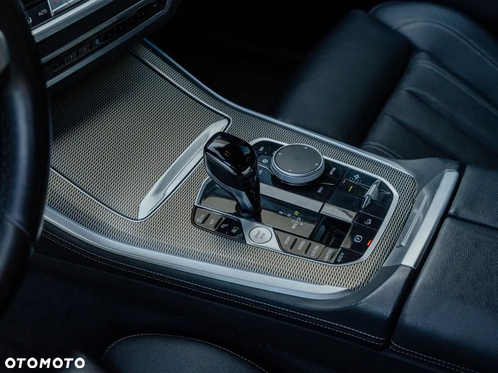 BMW X5 xDrive45e sport - 12