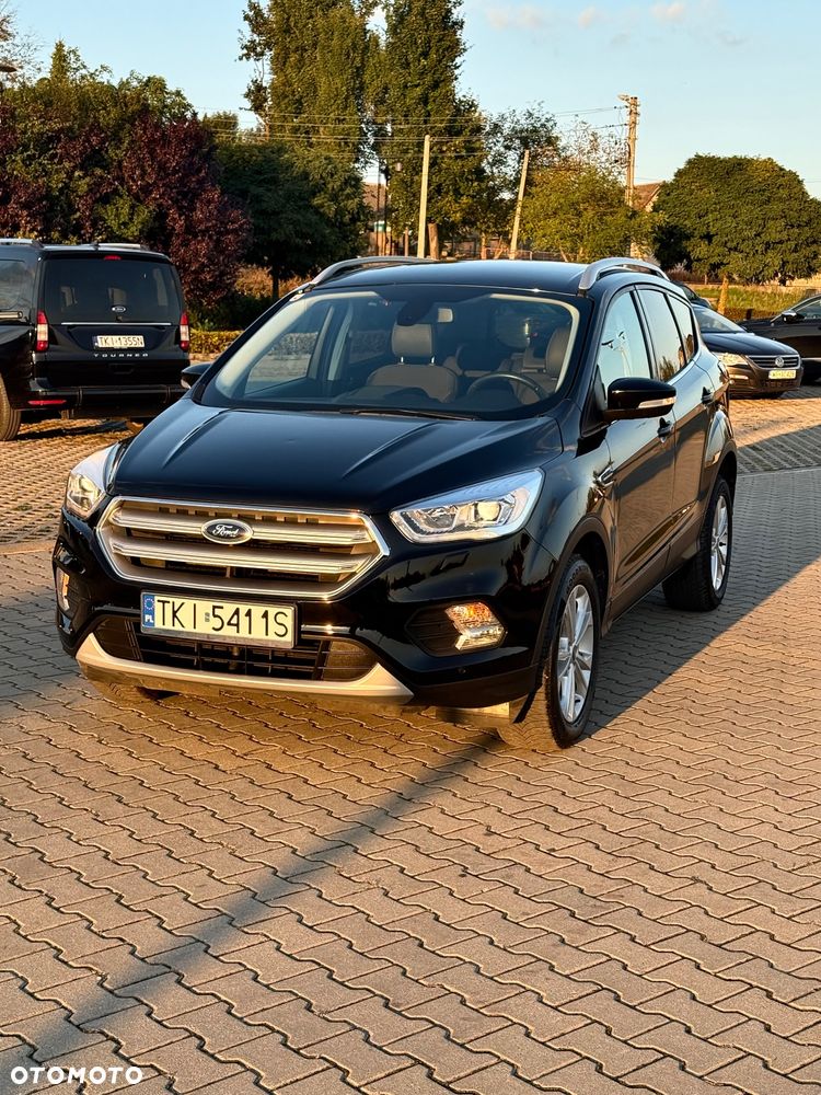 Ford Kuga - 2